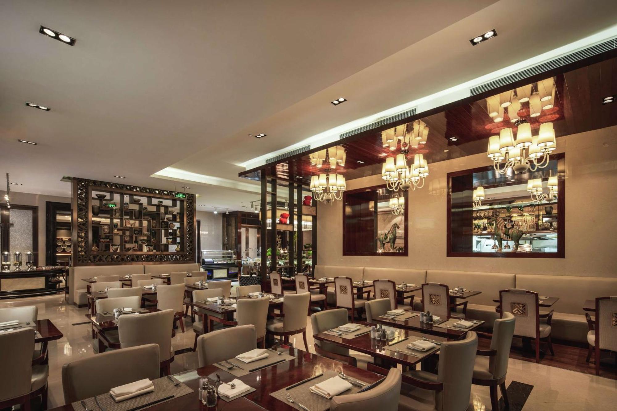 Hilton Xi'An Hotel Xi'an  Exterior photo